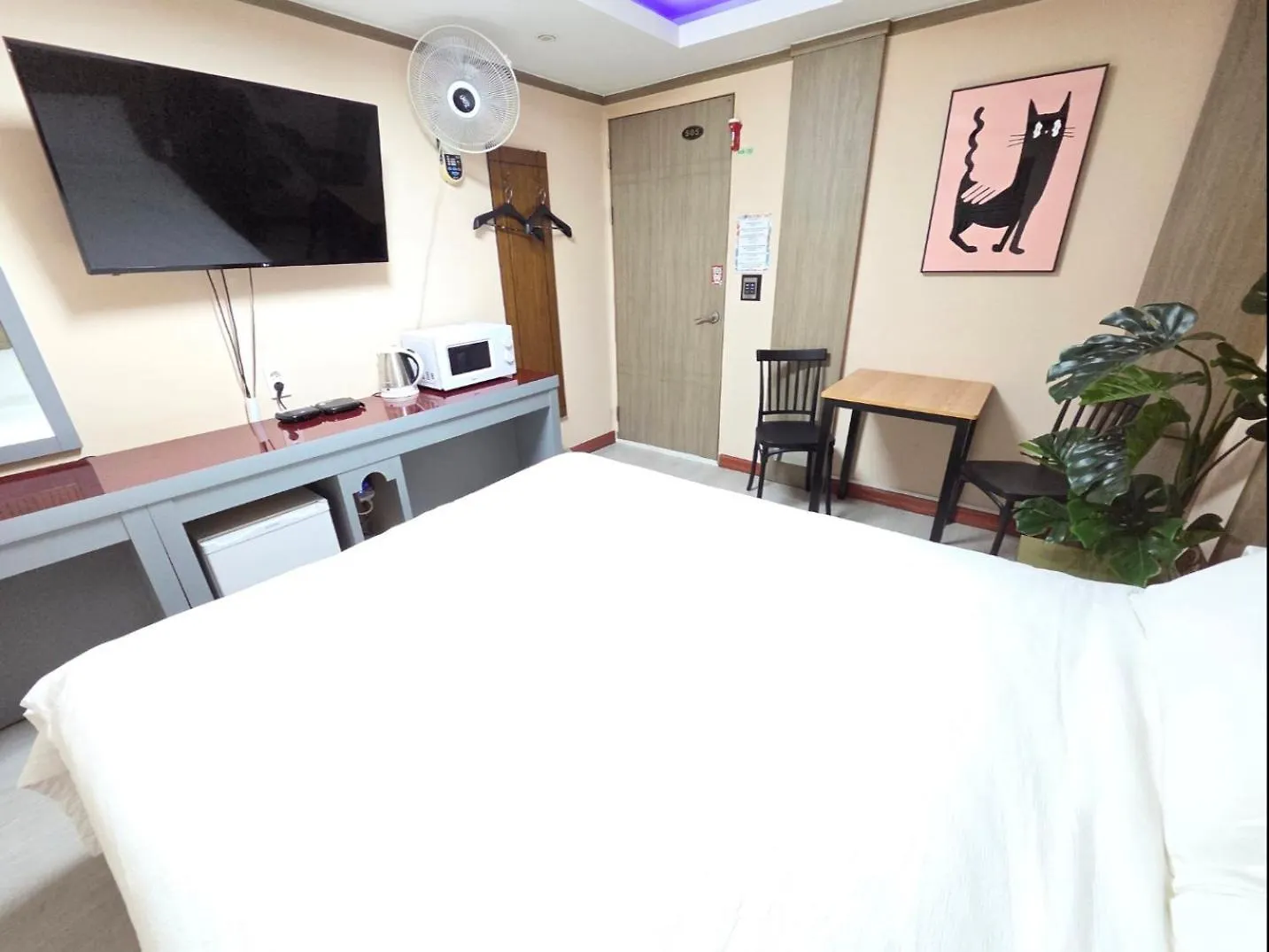 동암 수모텔 인천 0*,  대한민국