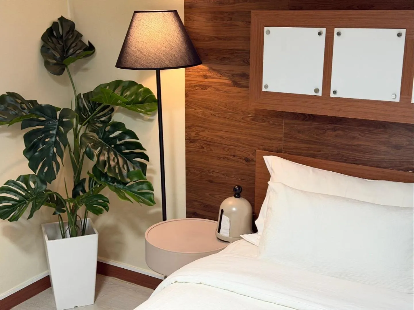 Dongam Soo Hotel Incheon