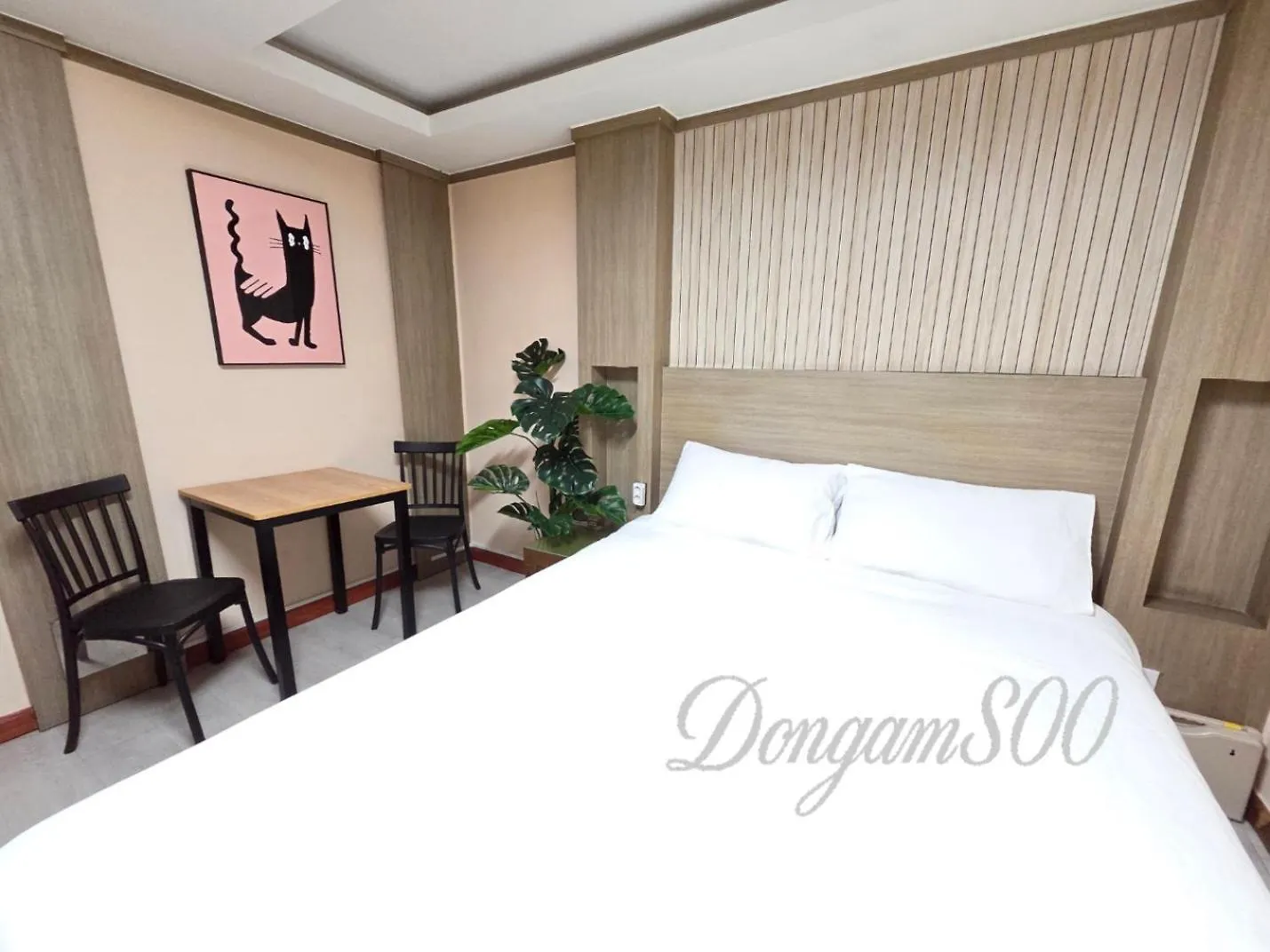 Dongam Soo Hotel Incheon